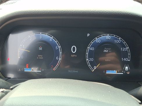 Used 2023 Jeep Grand Cherokee Altitude AWD/4WD image 26