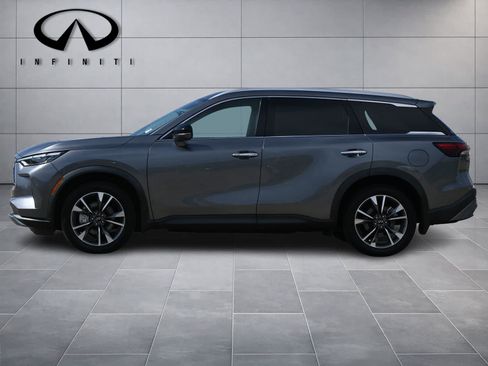 Used 2022 INFINITI QX60 Luxe w/ Cargo Package FWD image 4