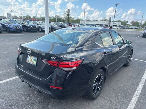 Used 2024 Nissan Sentra SV FWD image 3