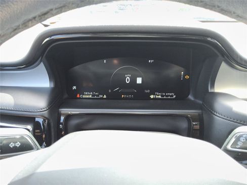 Used 2023 Lincoln Nautilus AWD w/ Premium Package image 29