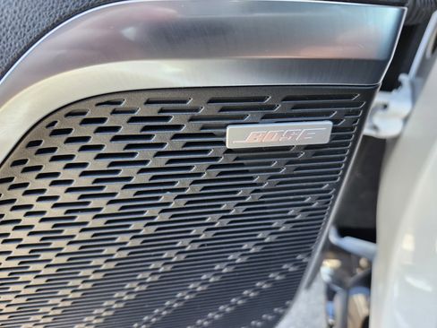 Used 2025 Buick Enclave Sport Touring image 20