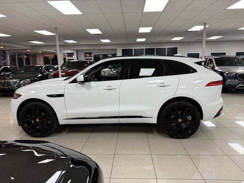 Used 2019 Jaguar F-PACE R-Sport image 7