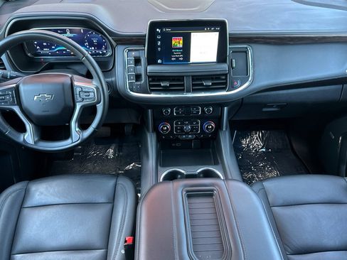 Used 2024 Chevrolet Tahoe Z71 AWD/4WD image 15