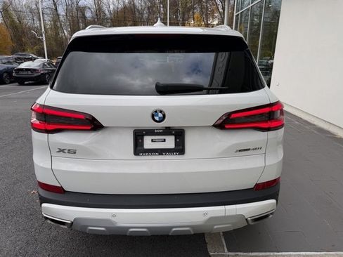 Used 2023 BMW X5 xDrive40i w/ Premium Package image 8