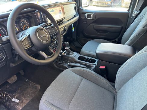 New 2026 Jeep Gladiator Sport AWD/4WD image 10