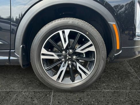 Used 2023 Mitsubishi Eclipse Cross SEL image 9