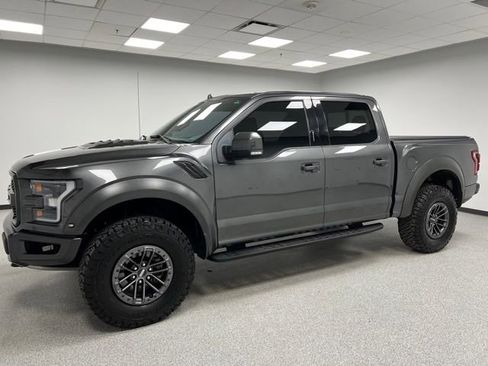 Used 2020 Ford F150 Raptor w/ Equipment Group 802A Luxury image 6