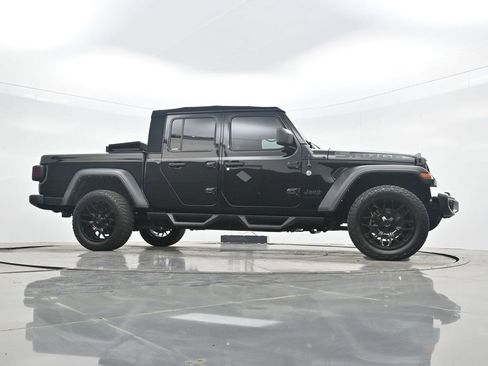 Used 2023 Jeep Gladiator Sport image 27