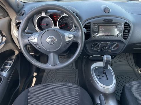 Used 2017 Nissan Juke S FWD image 10