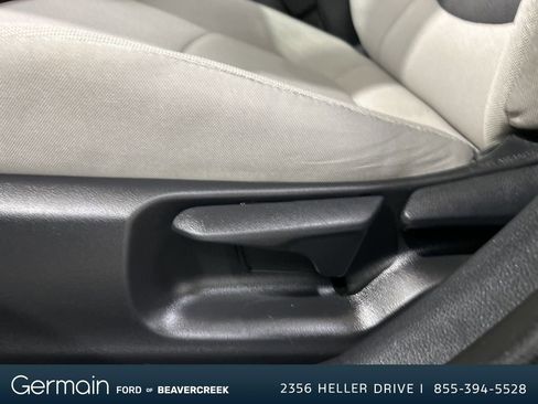 Used 2022 Toyota Corolla LE image 15