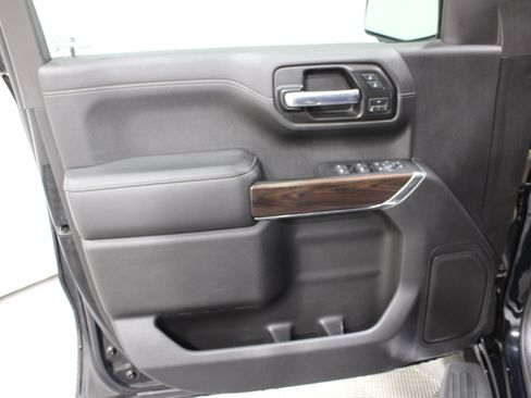 Used 2020 GMC Sierra 1500 SLT AWD/4WD image 6