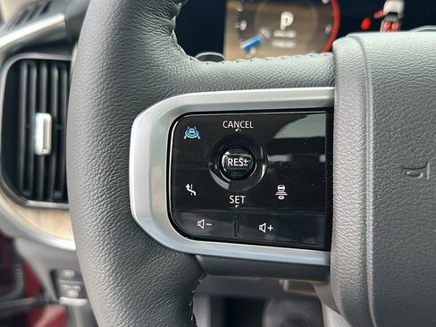 New 2025 Nissan Armada Platinum image 21