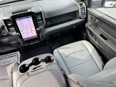 Used 2025 RAM 2500 Tradesman image 15