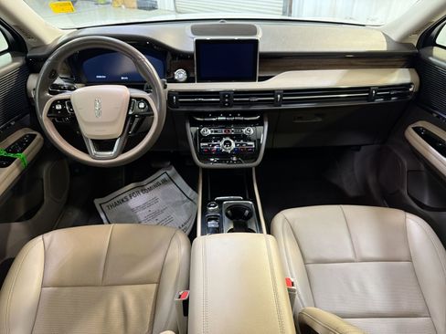 Used 2022 Lincoln Corsair Reserve w/ Elements Package FWD image 23