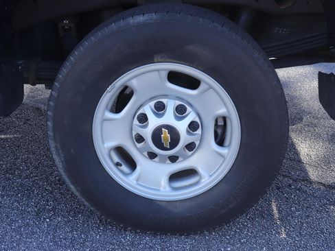 Used 2021 Chevrolet Silverado 2500 W/T w/ WT Convenience Package image 30