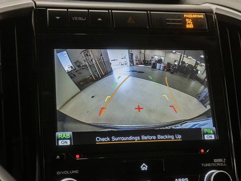 Used 2022 Subaru Ascent Touring AWD/4WD image 28