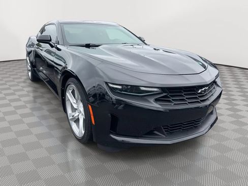Used 2021 Chevrolet Camaro LS RWD image 4