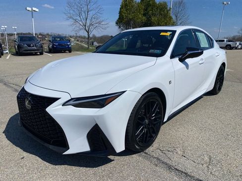 Used 2021 Lexus IS 350 F Sport w/ Dynamic Handling Package image 7