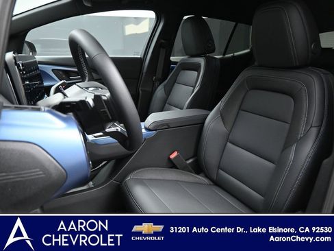 New 2026 Chevrolet Equinox EV LT image 8