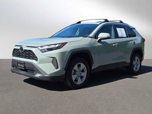 Used 2023 Toyota RAV4 XLE w/ Convenience Package FWD image 7