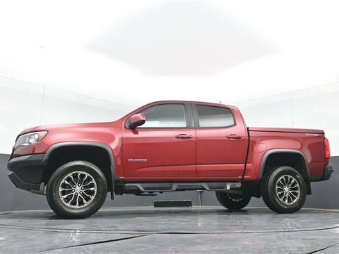 Used 2018 Chevrolet Colorado ZR2 image 37