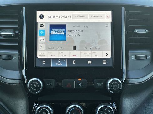 New 2026 RAM 1500 Classic Warlock AWD/4WD image 38