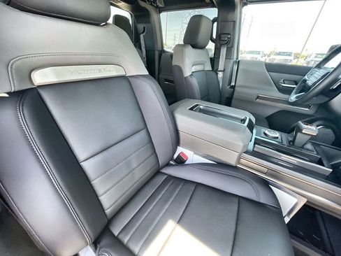 New 2025 GMC Hummer EV 3X image 31