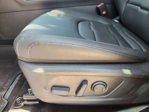 New 2026 Kia Sportage SX image 18