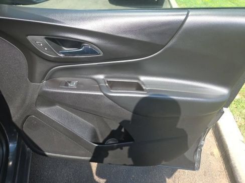 Used 2018 Chevrolet Equinox LT w/ Sun & Infotainment Package AWD/4WD image 48