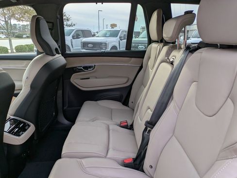 New 2026 Volvo XC90 B6 Ultra AWD/4WD image 13