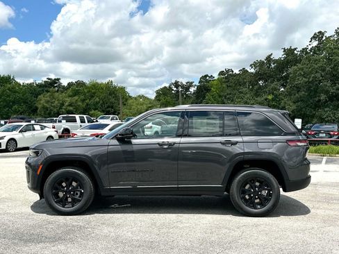New 2026 Jeep Grand Cherokee Altitude RWD image 12