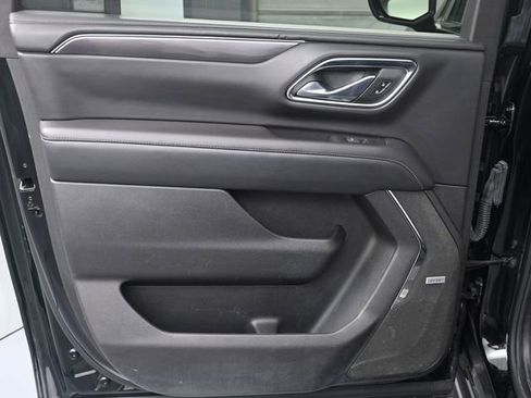 Used 2024 Chevrolet Suburban RST image 22