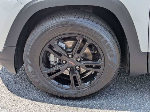 Used 2022 GMC Terrain AT4 AWD/4WD image 12