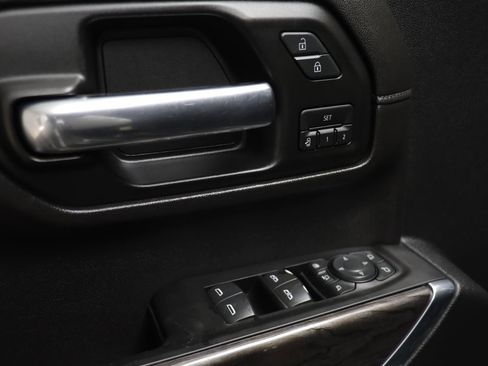 Used 2020 Chevrolet Silverado 3500 LTZ w/ LTZ Plus Package image 7