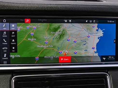 Used 2019 Porsche Panamera image 16