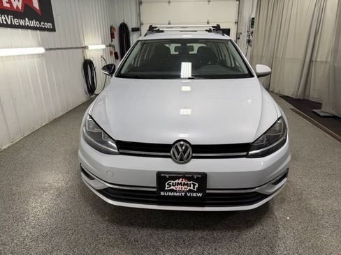 Used 2018 Volkswagen Golf S AWD/4WD image 2