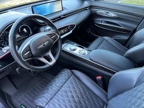 Used 2023 Genesis GV70 3.5T Sport w/ Sport Prestige Package image 22