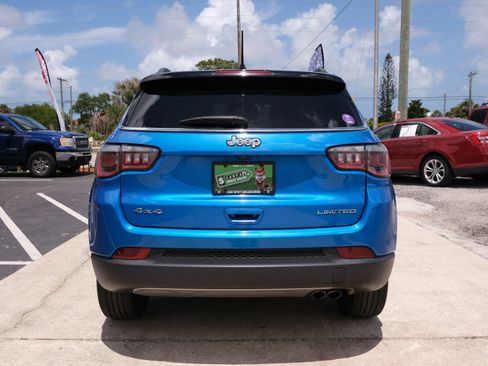 Used 2017 Jeep Compass Limited AWD/4WD image 6