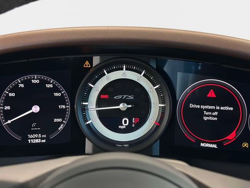 Used 2023 Porsche 911 Targa 4 GTS image 24