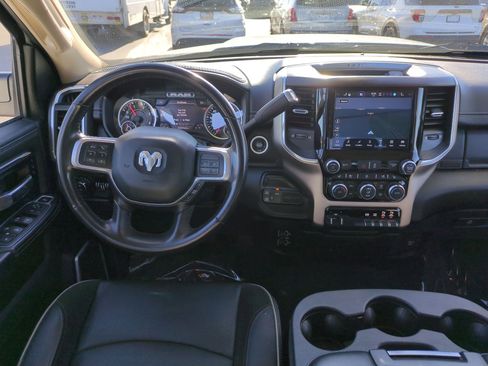 Used 2022 RAM 3500 Laramie image 28