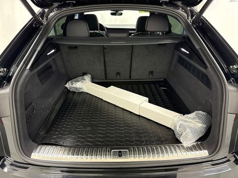 Used 2025 Audi Q8 Premium Plus image 15