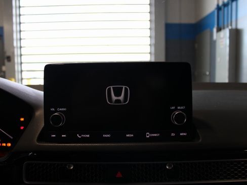 Used 2025 Honda Civic FWD Hybrid Sedan image 28