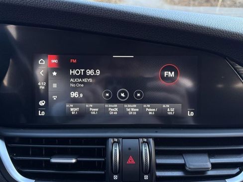 Used 2020 Alfa Romeo Giulia Sprint w/ Nero Edizione image 34