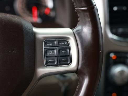 Used 2018 RAM 1500 Laramie AWD/4WD image 31