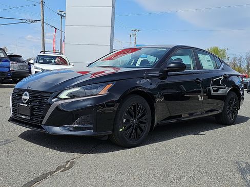 New 2026 Nissan Altima 2.5 SV w/ SV Special Edition Package image 2