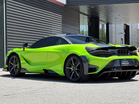 Used 2022 McLaren 765LT RWD image 3