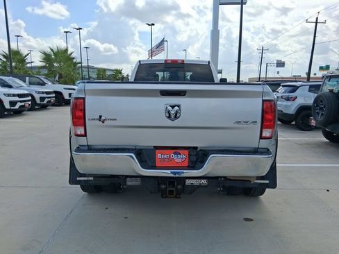 Used 2018 RAM 3500 SLT AWD/4WD image 6