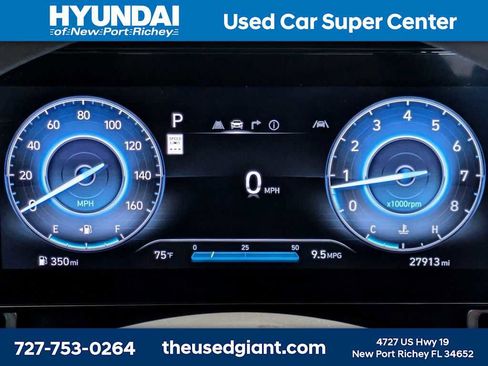 Used 2024 Hyundai Elantra SEL FWD image 28