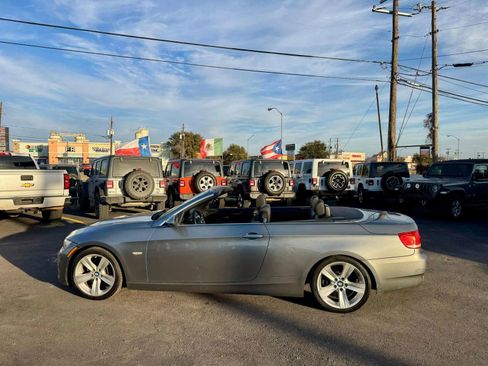 Used 2008 BMW 335i 335i Convertible 2D w/ Premium Pkg image 3