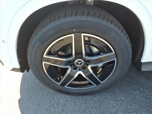 New 2026 Mercedes-Benz GLC 300 4MATIC image 10